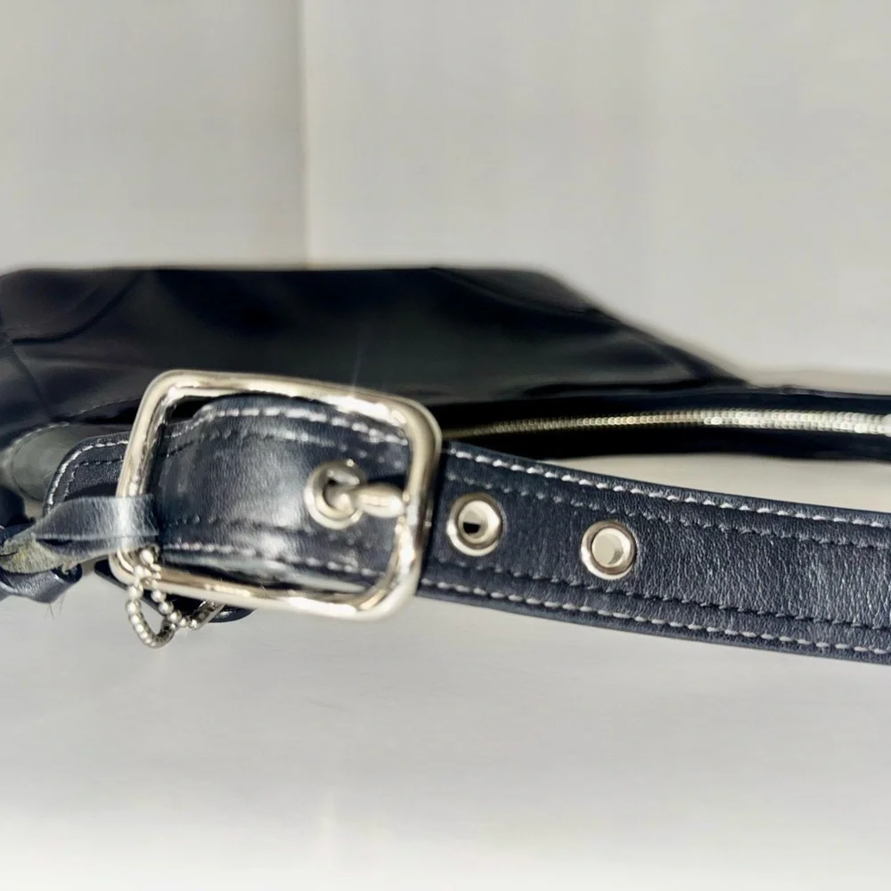 Coach F10260 Black Leather Hobo Shoulder Bag Tassel Charm Silver Hardware EUC